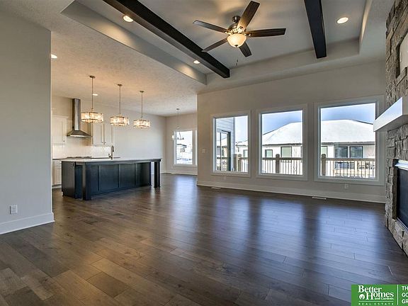 5th image of 9704 Murano Ct