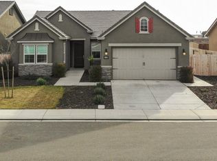 1490 Freestone Rd, Manteca, CA 95337