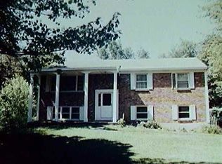 3276 E Lydius St, Schenectady, NY 12306