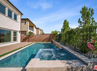 20618 W Wood Rose Ct, Porter Ranch, CA 91326 | MLS #24-418693 | Zillow