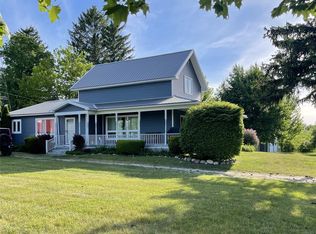 3631 W Chauvez Rd, Ludington, MI 49431