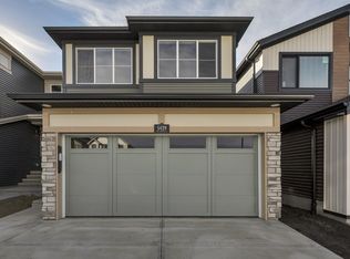 5439 Hawthorn Way SW, Edmonton, AB T6X 3C1
