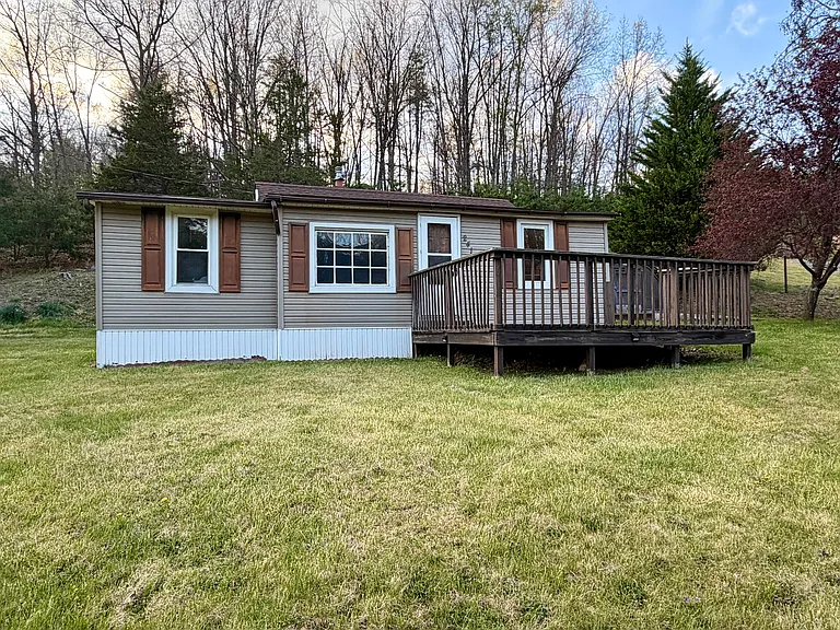 241 Harpers Hollow Ln — Photo 9