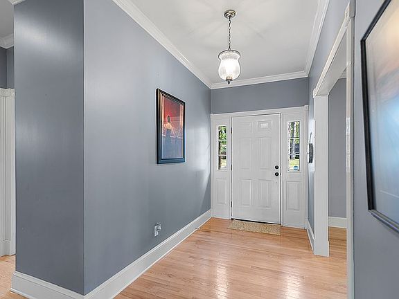 5th image of 350 Millicent Way