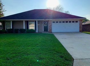 5127 Heatherten Rd, Bossier City, LA 71111