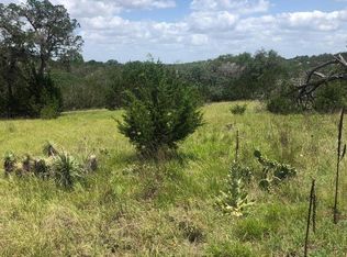 200 Denlu Rd, Kerrville, TX 78028