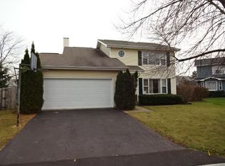 5316 Cypress Cir, Gurnee, IL 60031