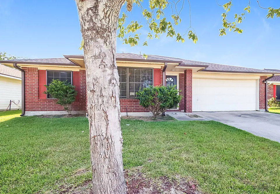 10815 Malden Dr