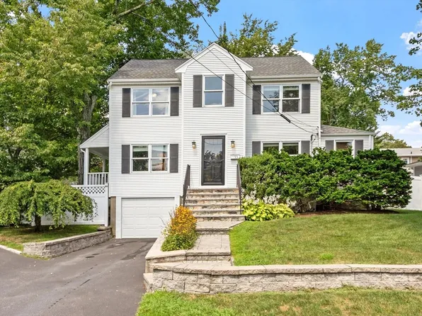 55 Fairview St, Westwood, MA 02090