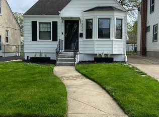1339 Fielding St, Ferndale, MI 48220