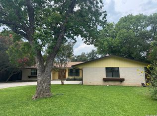 153 Trillium Ln, Castle Hills, TX 78213