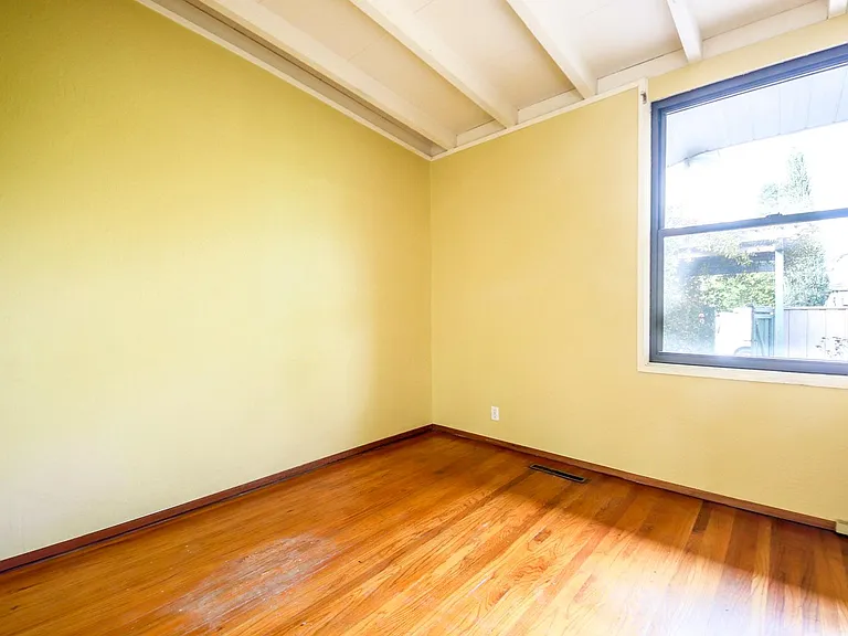 3502 Gibson Ave — Photo 3