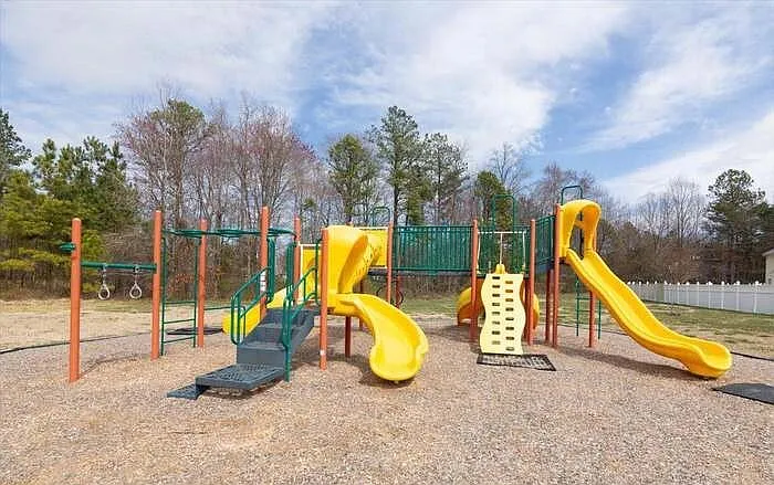 1406 Blue Heron Drive - 1 — Photo 3