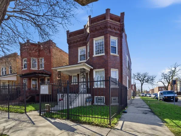 4957 W Superior St #2, Chicago, IL 60644