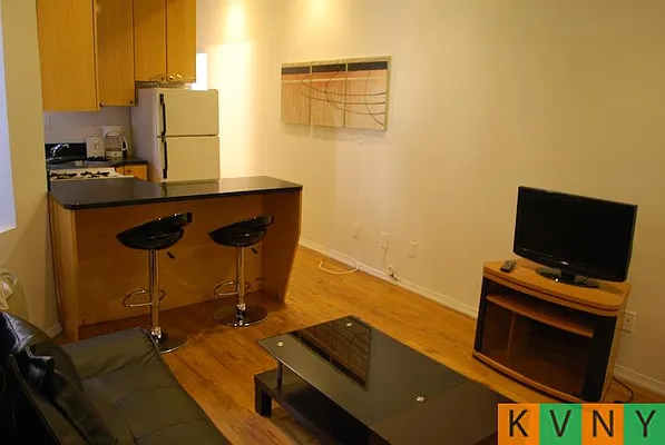 Rented by KVNY Soho | media 34