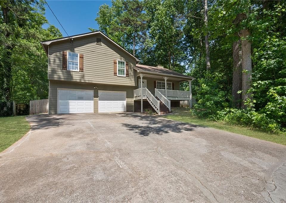 1st image of 30 White Pines Ln