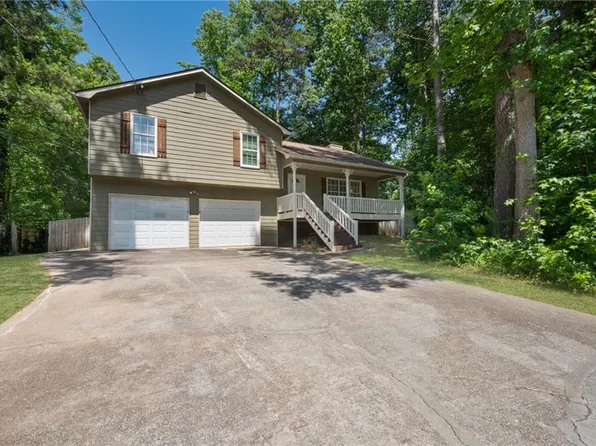30 White Pines Ln, Dallas, GA 30157