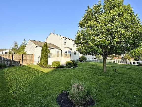 3rd image of 969 Military Dr