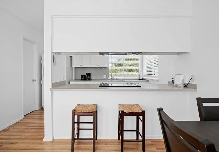 342 Lands End St — Photo 10