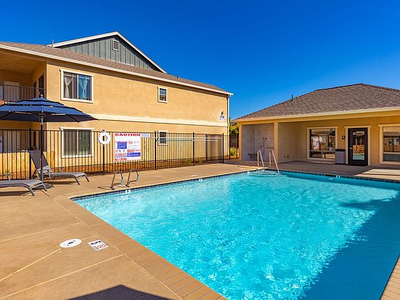 4th image of 2910 Joshua Tree Rd #18