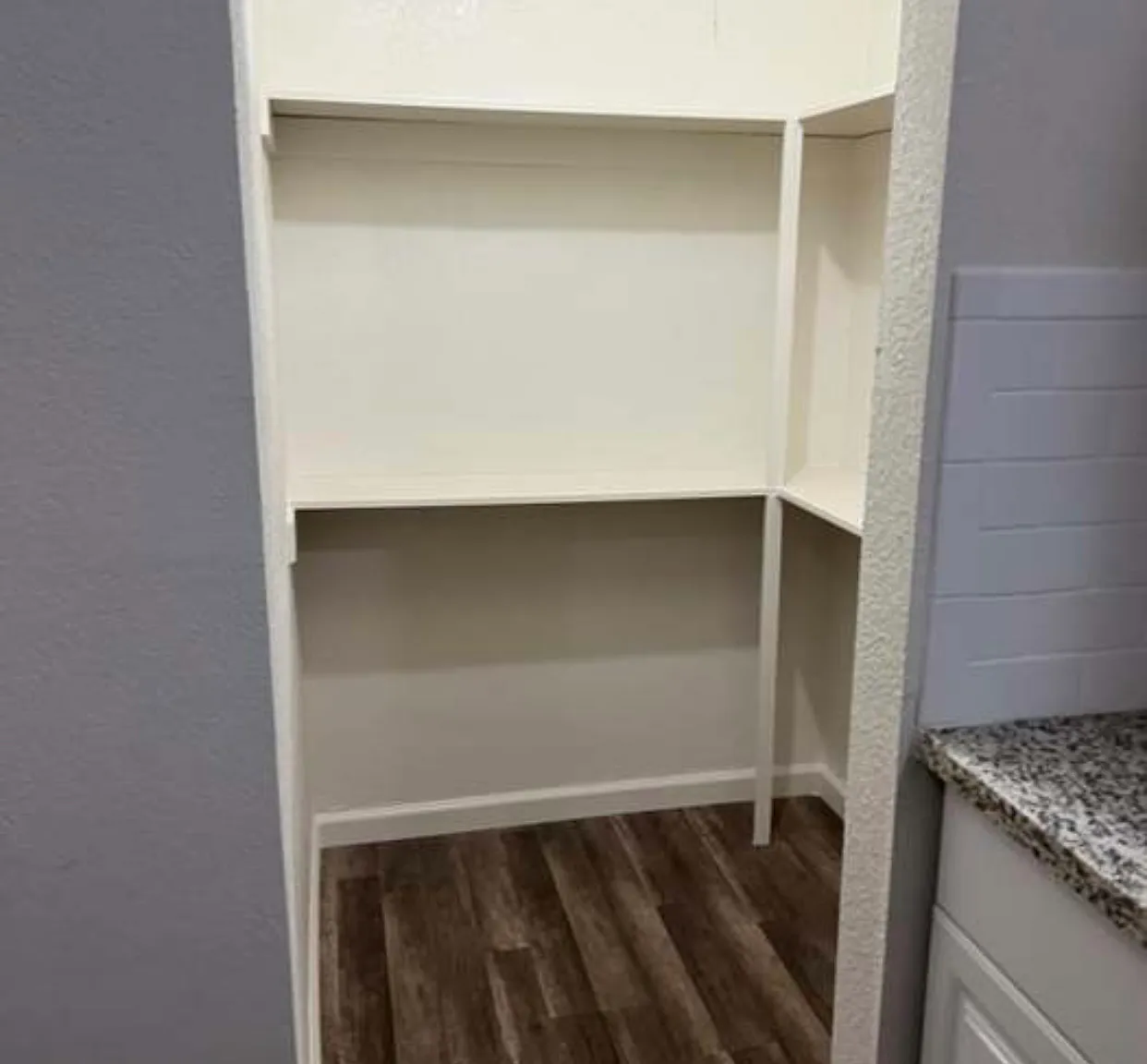 2 bed, 900 sqft, $1,750 — Photo 3