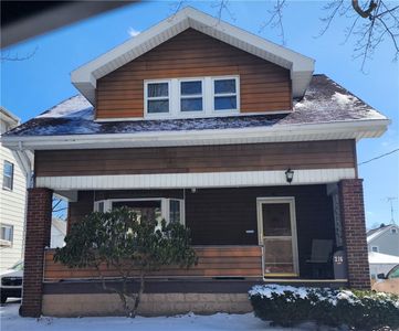 216 E Meyer Ave, New Castle, PA, 16105
