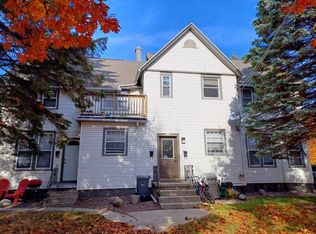 1202 Madison St #2, Manitowoc, WI 54220