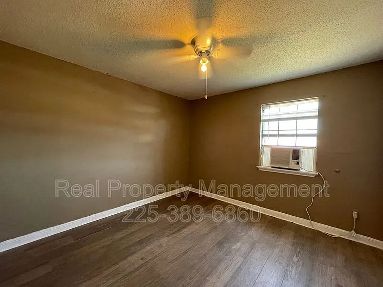 750 Hospital Rd #Q-3 — Photo 14