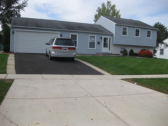 2nd image of 120 N Braintree Dr