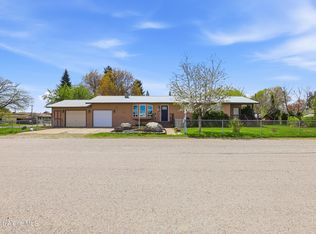 468 W Helen Ave, Hayden Lake, ID 83835