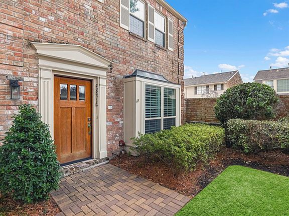 2nd image of 5876 Doliver Drive #122