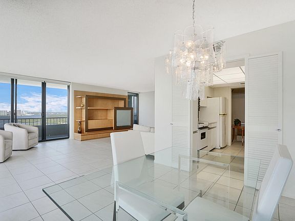 5th image of 5550 N Ocean Dr APT 20D