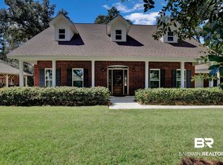 12239 Bayside Oaks St, Lillian, AL 36549