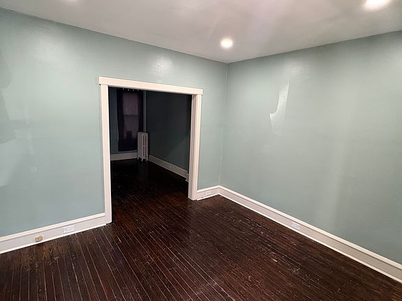 2nd image of 1411 Church St