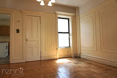 Rented by Rennit Inc.