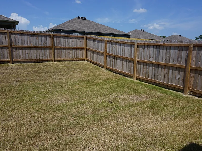 1487 Meadows Dr — Photo 38