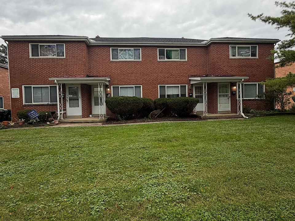220-226 Broad Meadows Blvd #220
