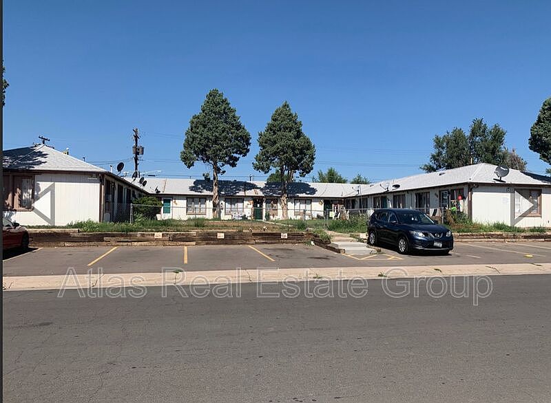 1st image of 1543 N Verbena St