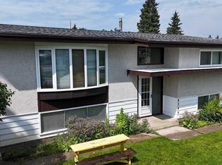 4346 9th Ave, Edson, AB T7E 1B4