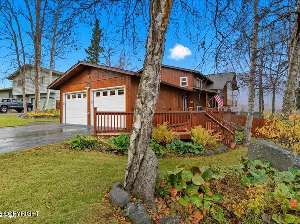 19244 Adak Cir, Eagle River, AK 99577