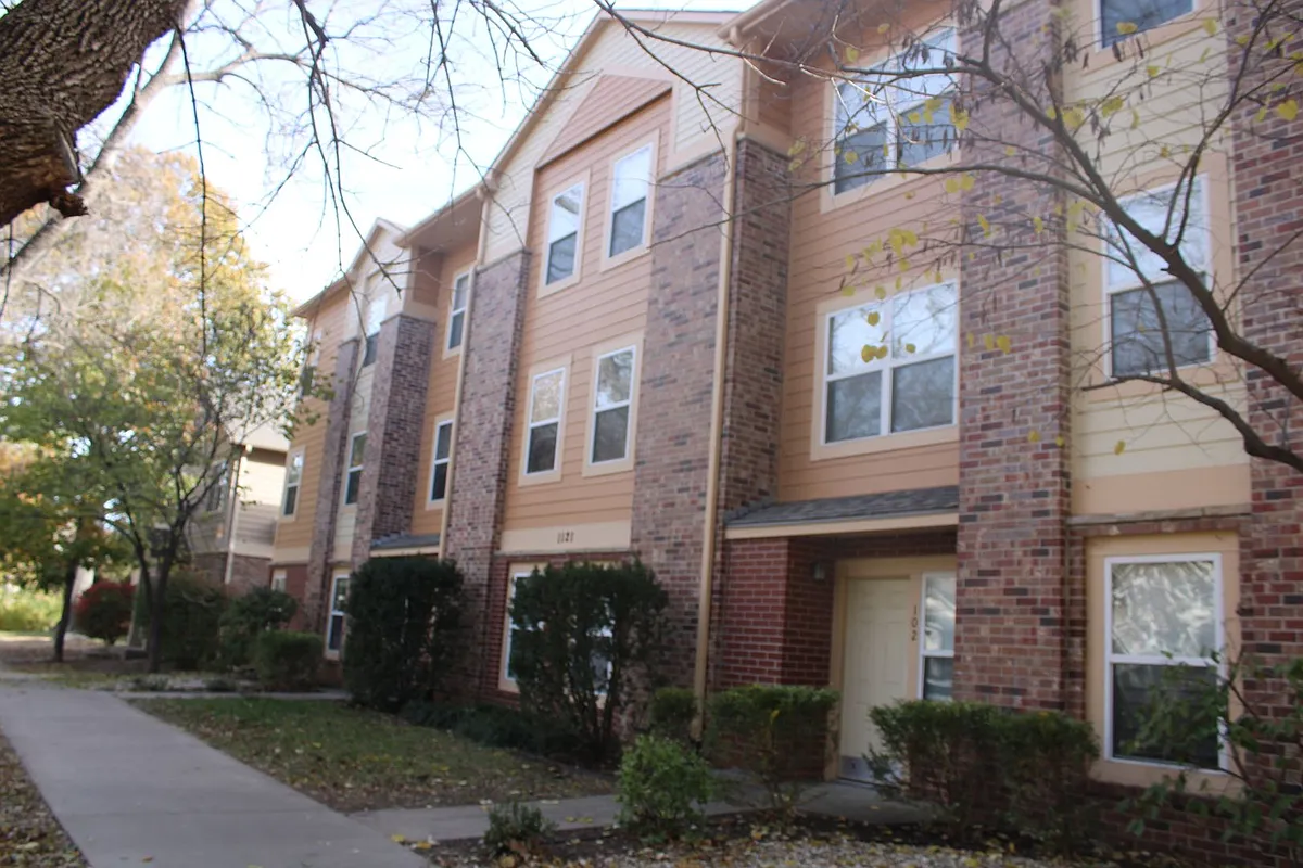 Building Photo - Thurston 1121