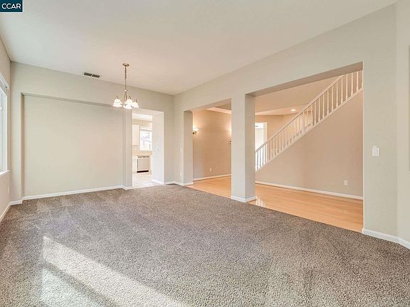 5th image of 2500 Vallecito Way