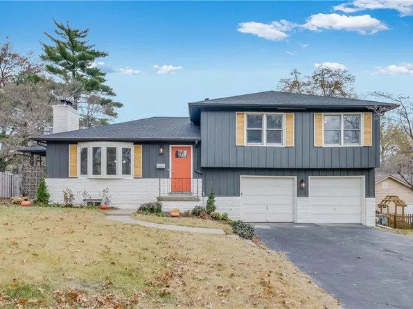 4300 W 54th Ter, Roeland Park, KS 66205