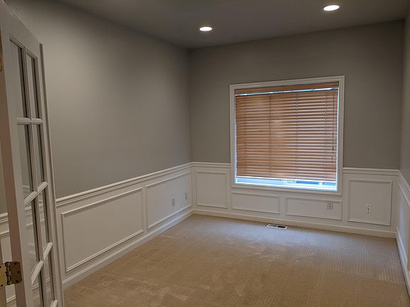 4th image of 11637 SE 76th Ct