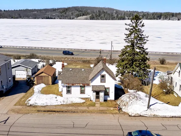 212 W Water St, Negaunee, MI 49866