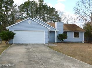 108 W Lakeridge Lndg, Jacksonville, NC 28546