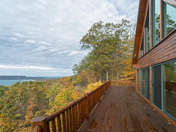 3rd image of 3625 W Cheney Woods Trl