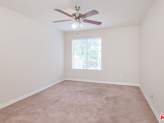 4th image of 21550 Burbank Blvd APT 217