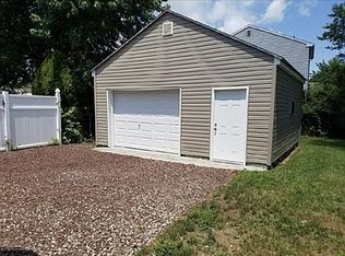 202 Newman Springs Rd, Red Bank, NJ 07701