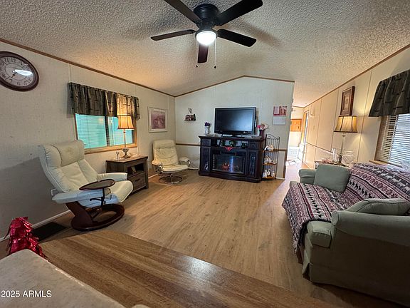 4th image of 550 Palm Drive #14A